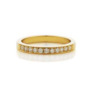 18ct Grain-Set Diamond Band