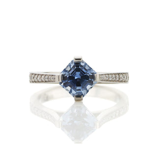 Linnea Sapphire Solitaire