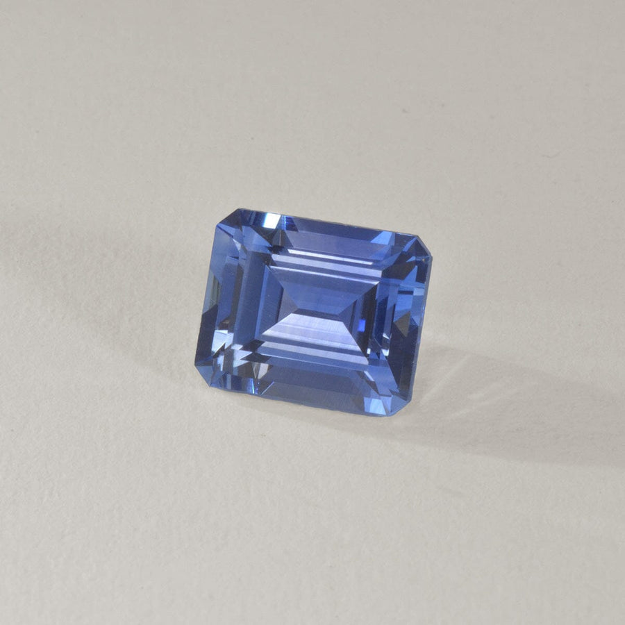 Loose Gemstone - Cornflower Blue Sapphire