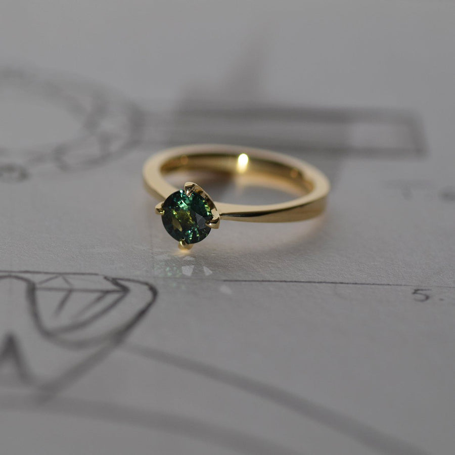 Teal Sapphire Solitaire Ring in 18ct Yellow Gold